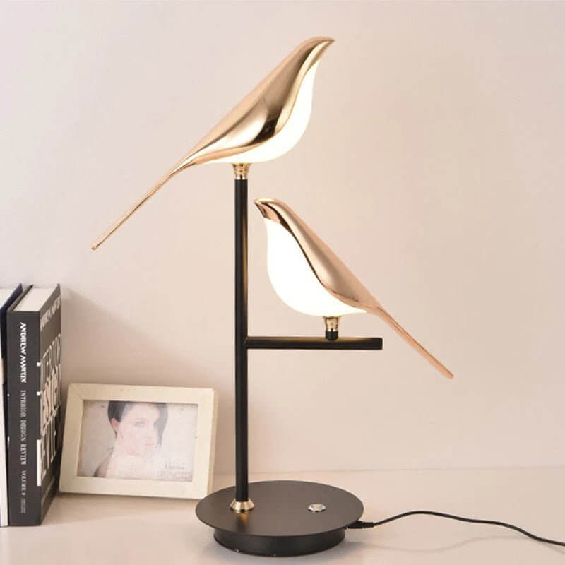 Elegant LED Bordlampe - Stilfuld Belysning