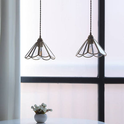 Elegant Glas Pendellampe - Messing Detaljer
