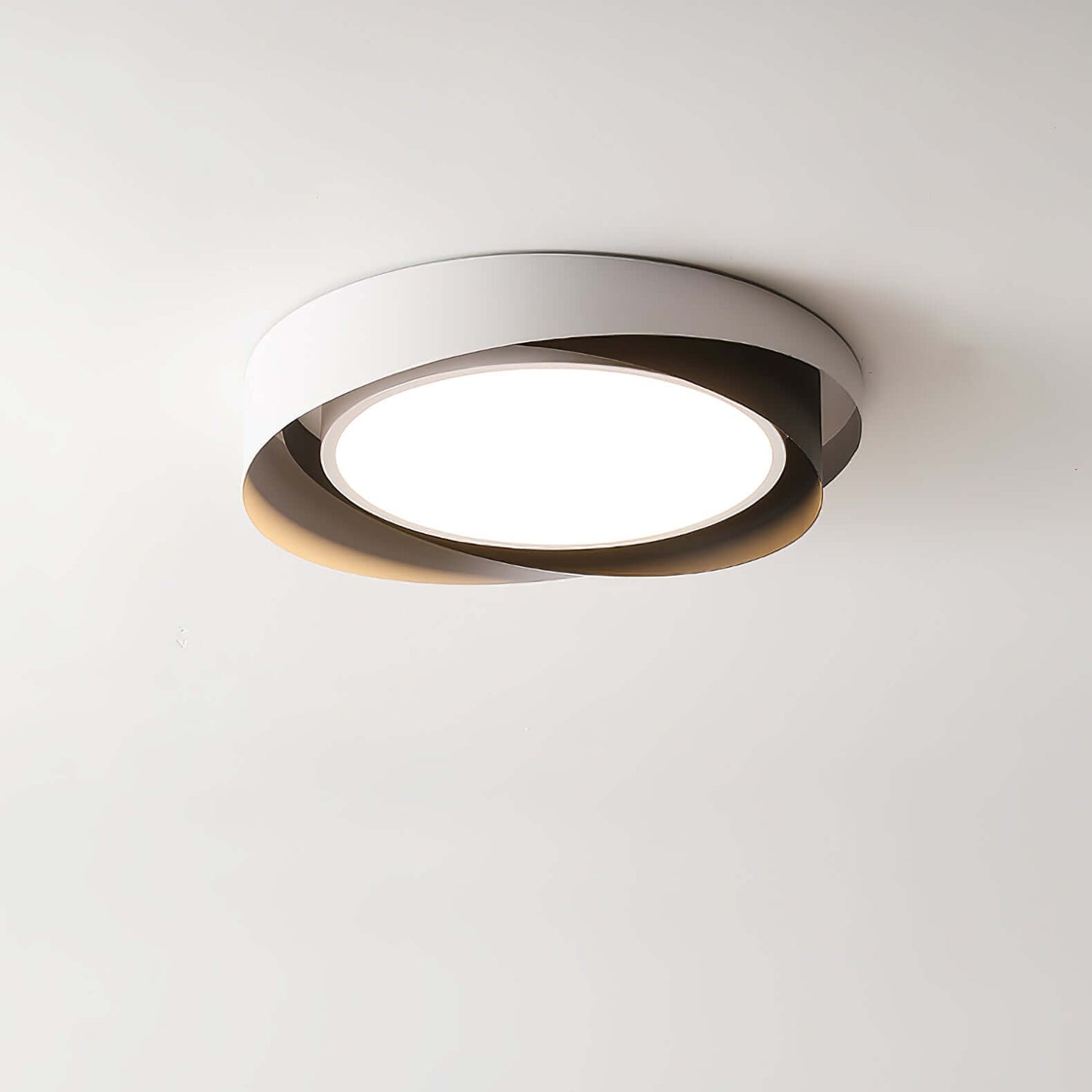 Moderne Loftlampe med Integreret LED