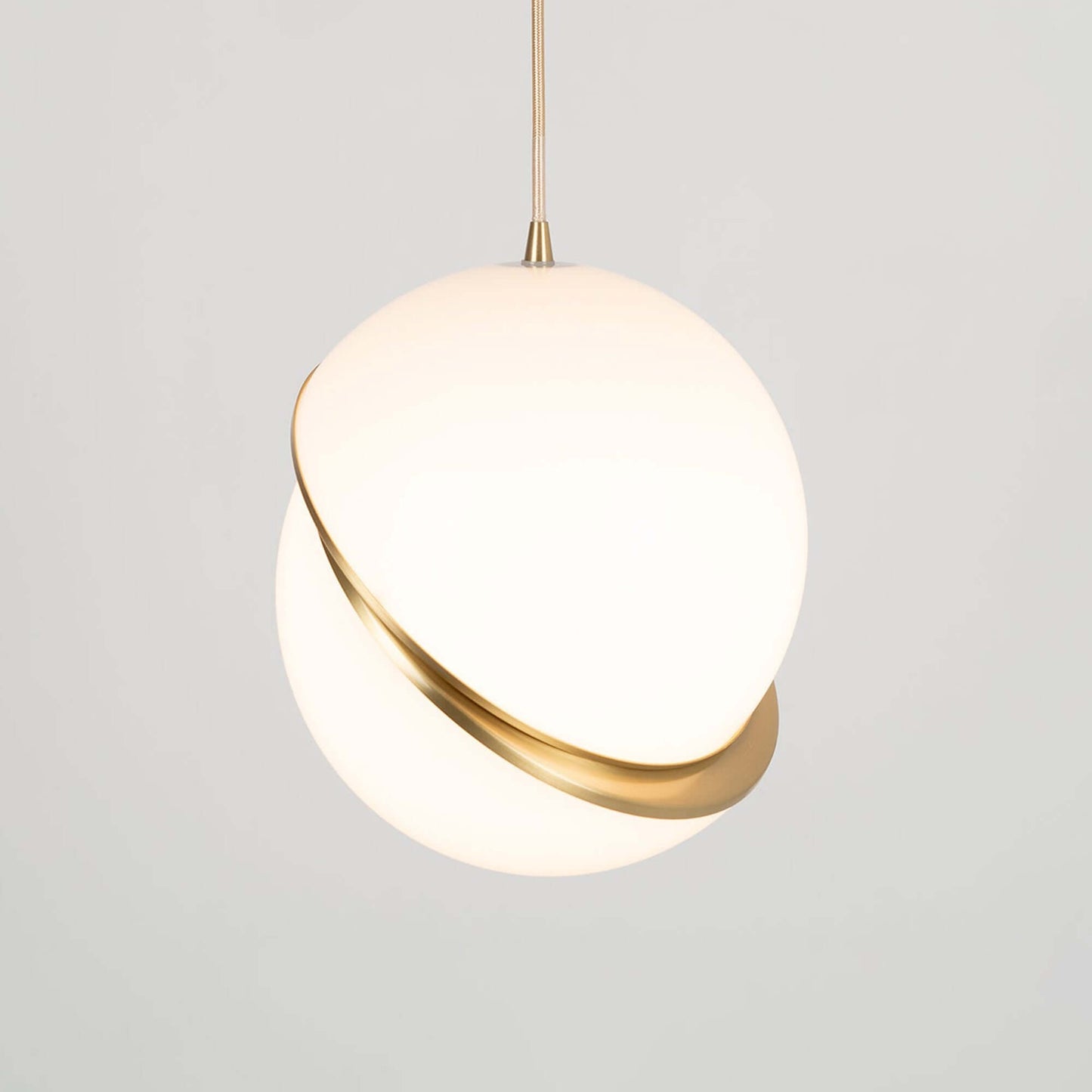 Elegant Halvmåne Pendellampe