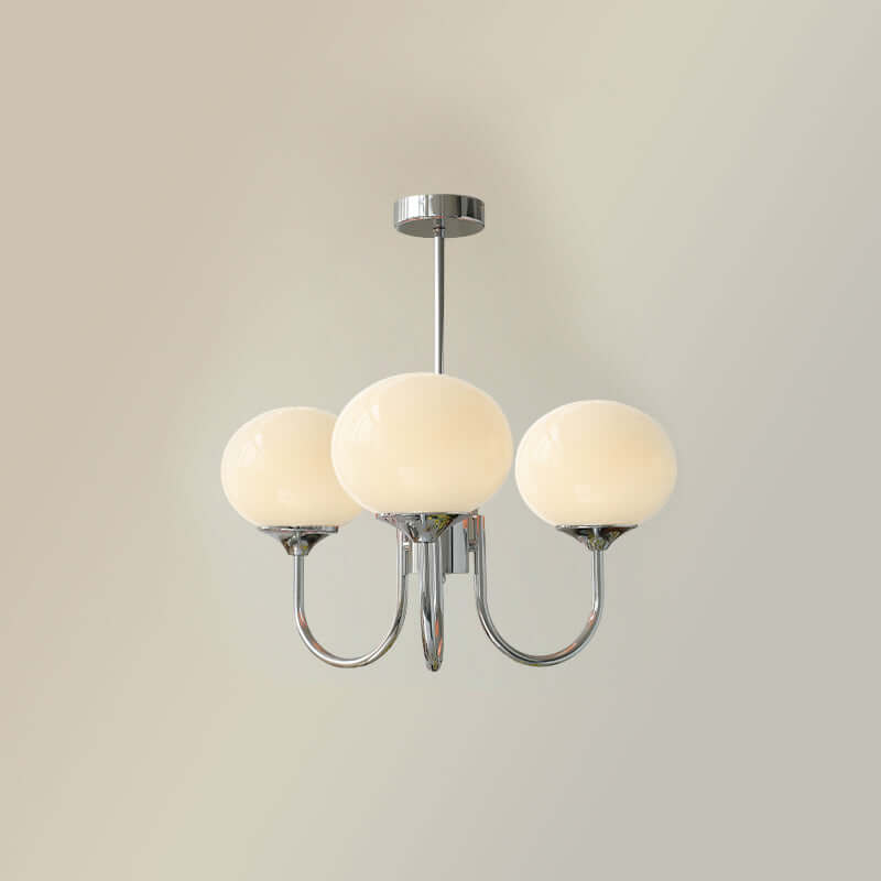 Elegant Lysekrone med Gyldne Detaljer & Lyserøde Glasskærme