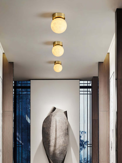 Elegant Alabast Loftslampe - 15cm