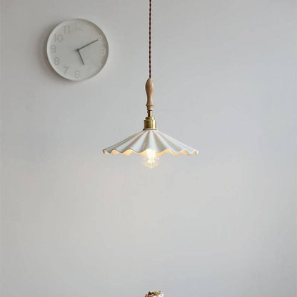 Keramisk Køkkenpendel - Riflet Design