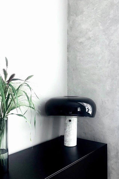 Elegant Marmor Bordlampe 28/40cm