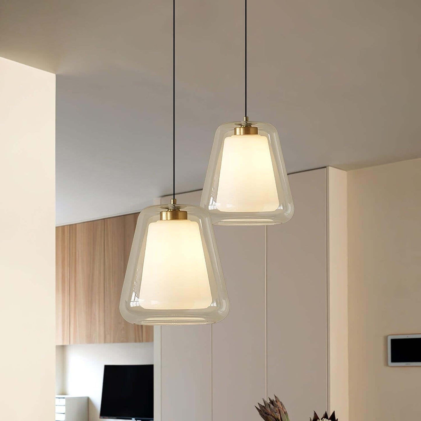 Elegant Glas Pendellampe - Moderne Design