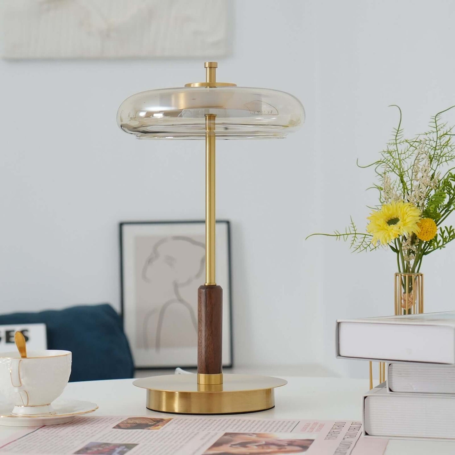 Elegant Bordlampe med LED | 22cm x 44,5cm