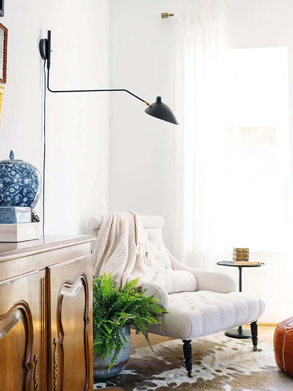 Justerbar Væglampe i Metal