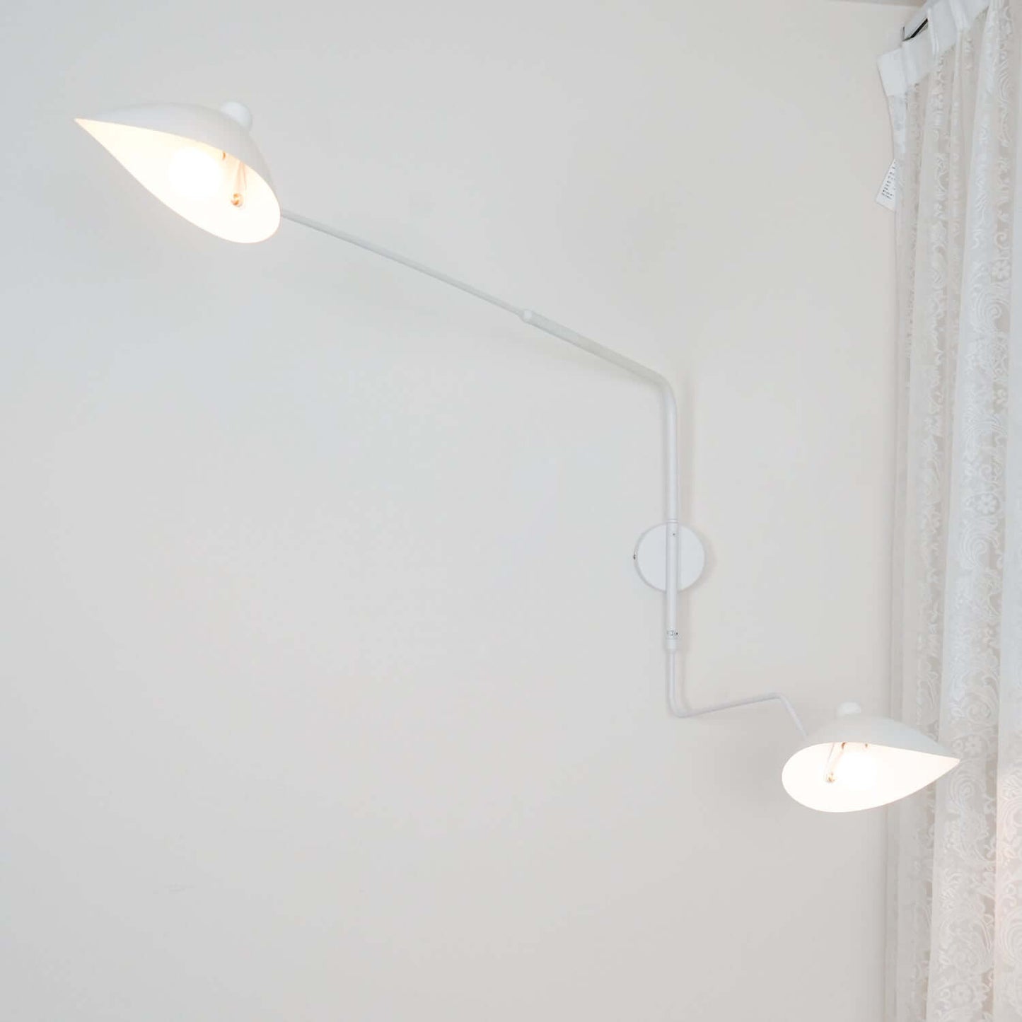 Justerbar Væglampe i Metal