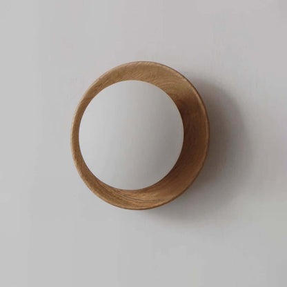 Elegant Trævæglampe i Hvidt - Minimalistisk Design