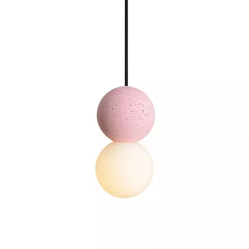 Elegant Pendellampe med Opal Glasdiffusor