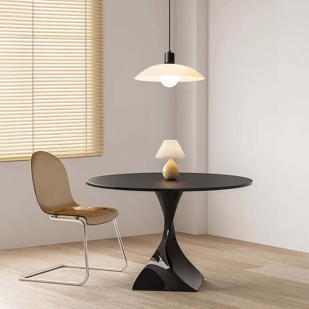 Minimalistisk hvid glas pendel