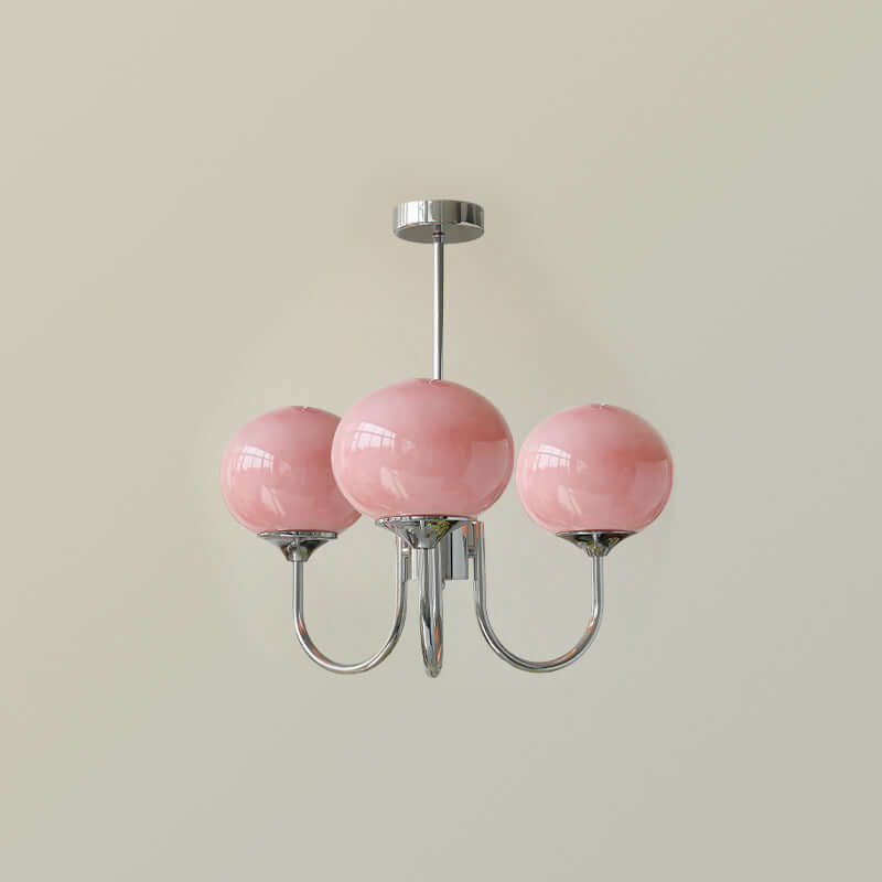 Elegant Lysekrone med Gyldne Detaljer & Lyserøde Glasskærme