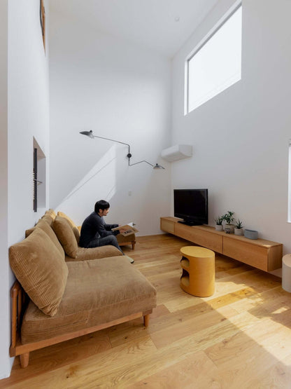 Justerbar Væglampe i Metal