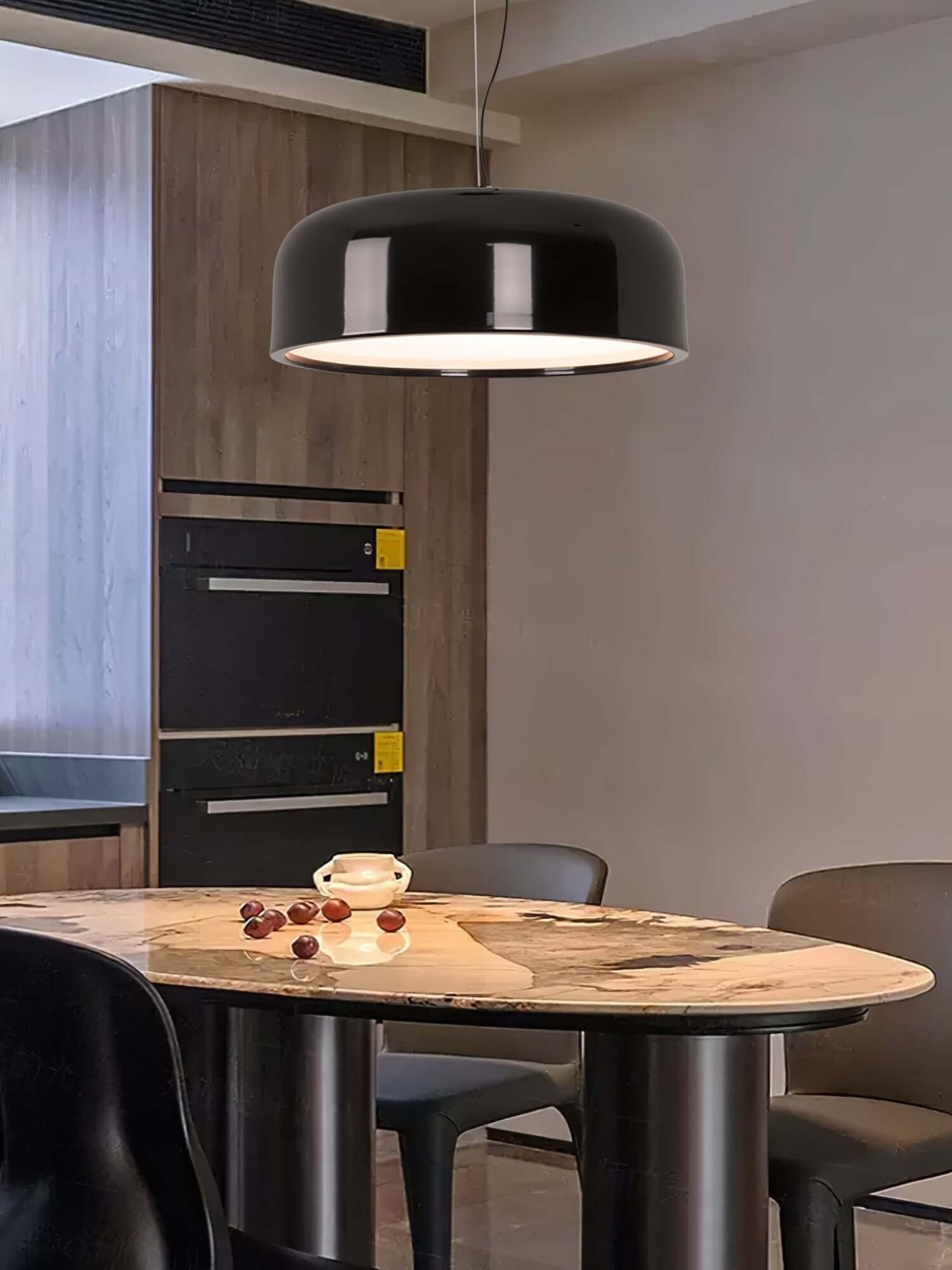 Moderne Pendellampe i Aluminium og Polykarbonat