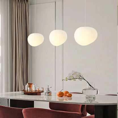 Hvid Pebble Pendel - Elegant Designlampe