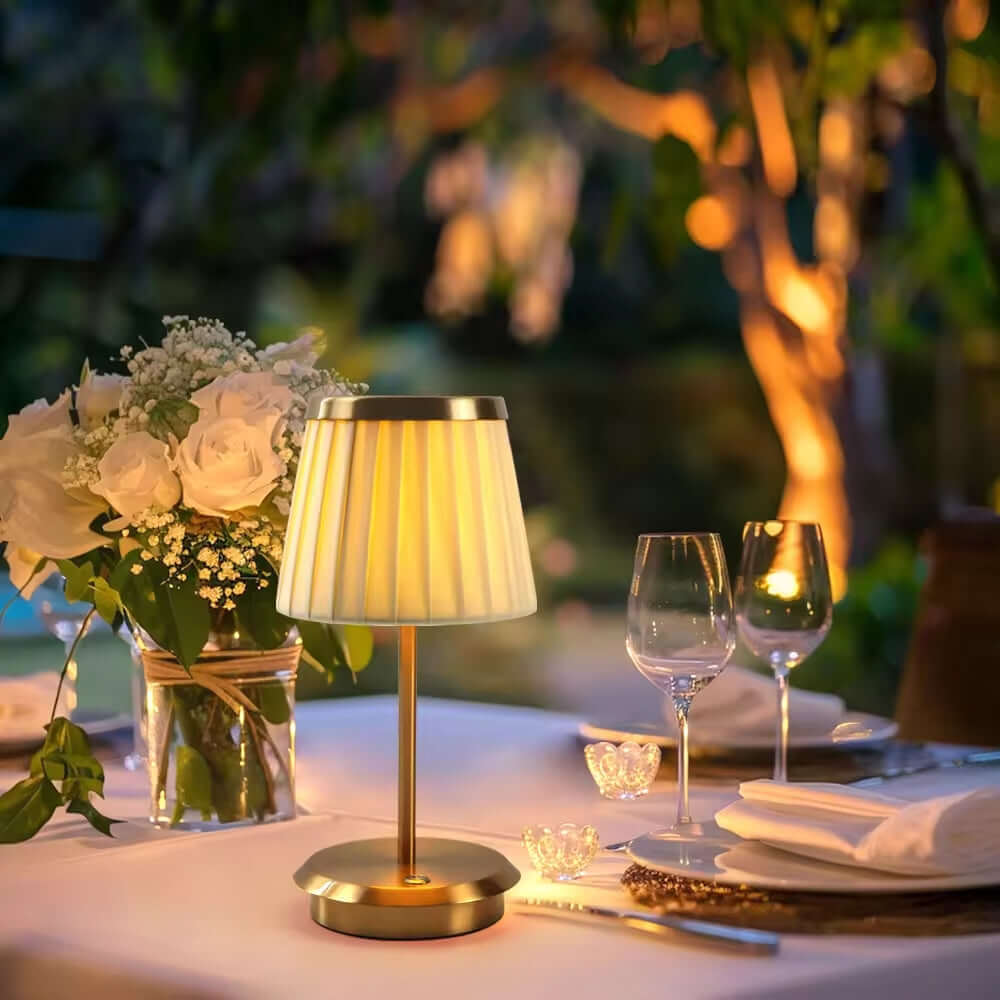 Elegant Bordlampe med Touch-kontrol