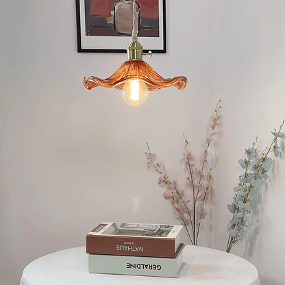 Elegant Hibiscus Pendel Lampe i Messing og Glas