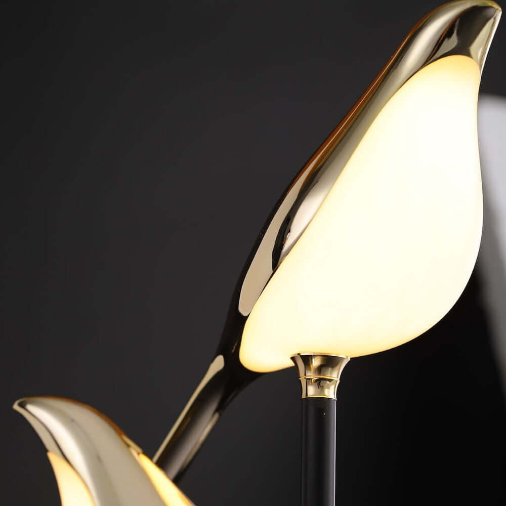 Elegant LED Bordlampe - Stilfuld Belysning