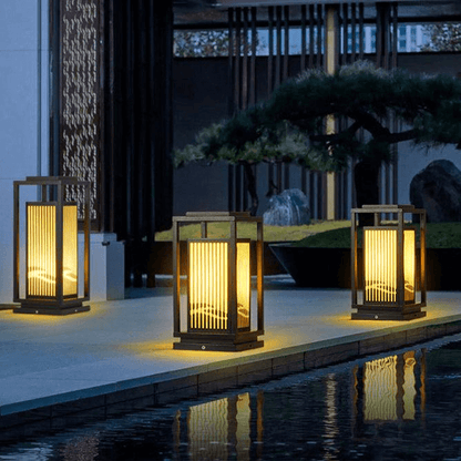 Soldrevet Havepæl Lampe - Vandtæt LED Udendørslys