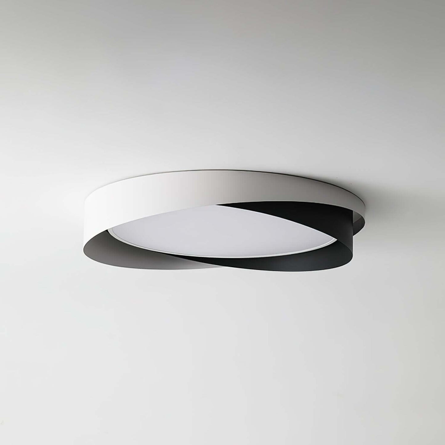 Moderne Loftlampe med Integreret LED