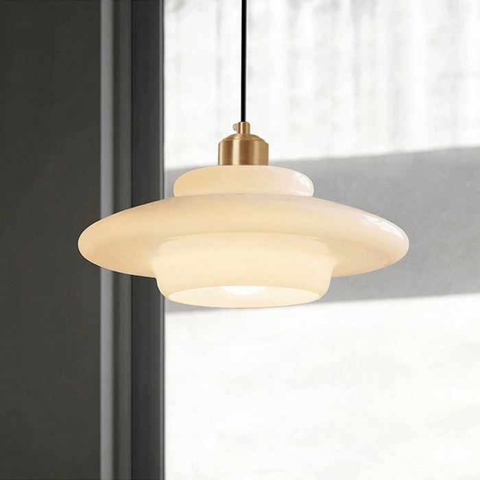 Elegant Pendel i Hvidt Glas - 3 Størrelser
