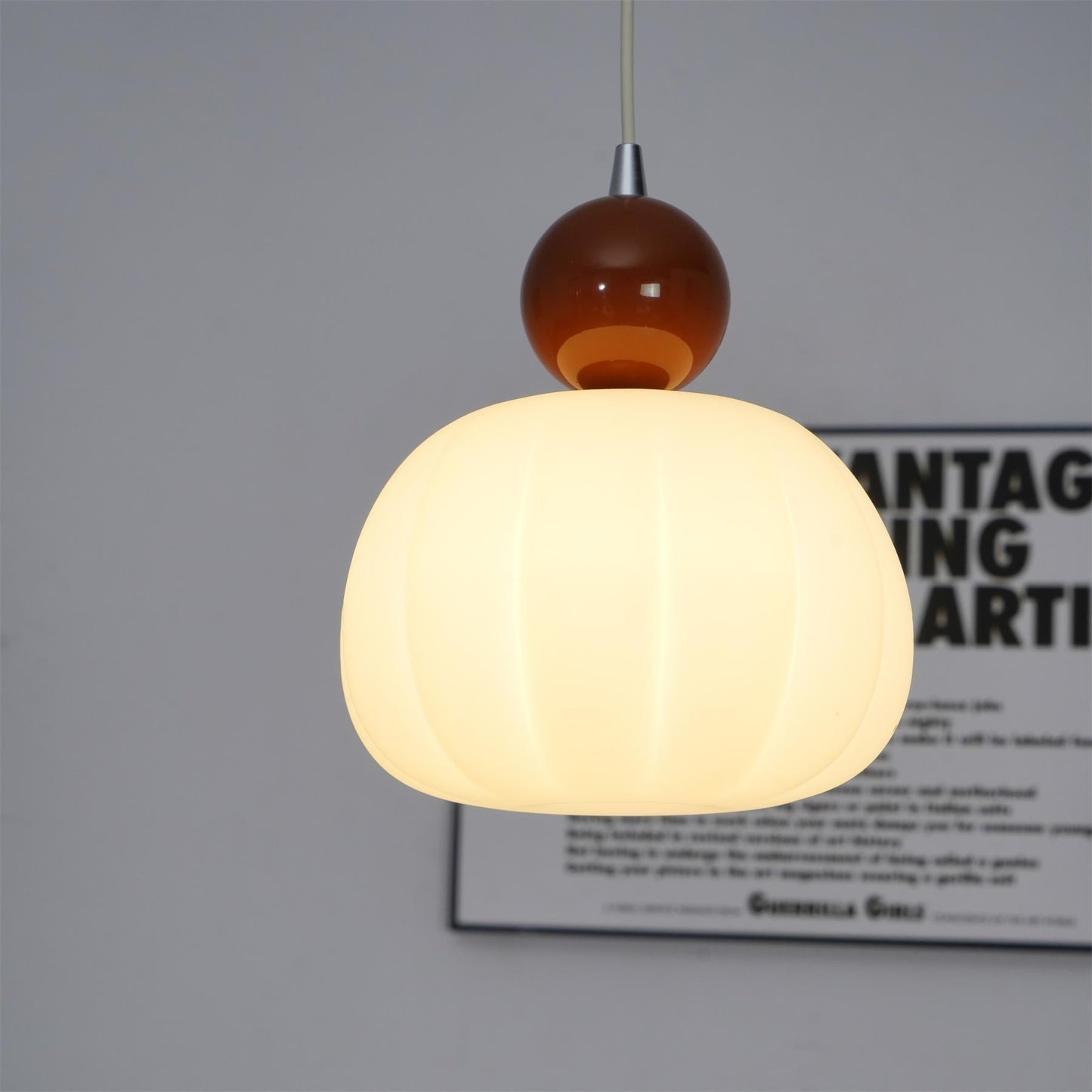 Elegant Græskarformet Pendellampe - 14cm
