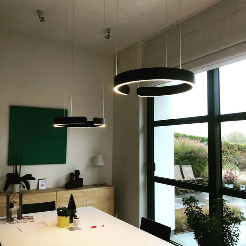 Cirkulær LED Pendel - Moderne Design