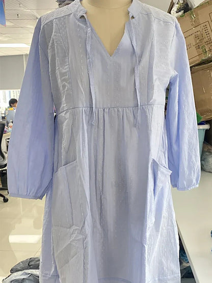 Blød og elegant morgenkåbe til kvinder i luksuriøst stof, tilgængelig i flere farver, perfekt til afslappede morgener.