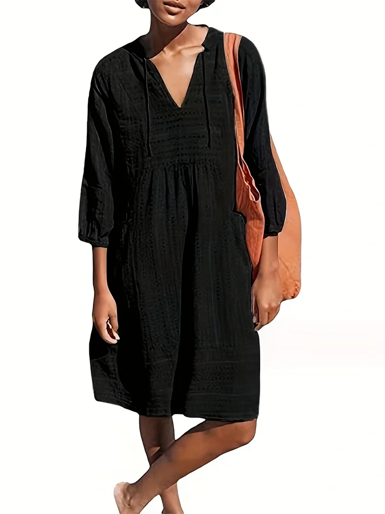 Blød og elegant morgenkåbe til kvinder i luksuriøst stof, tilgængelig i flere farver, perfekt til afslappede morgener.