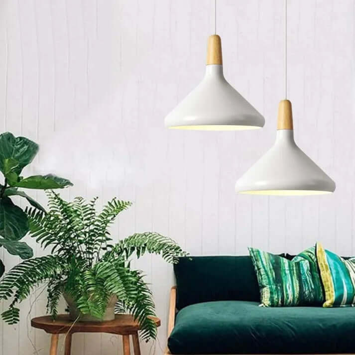 Konisk Pendel i Metal - Moderne Design