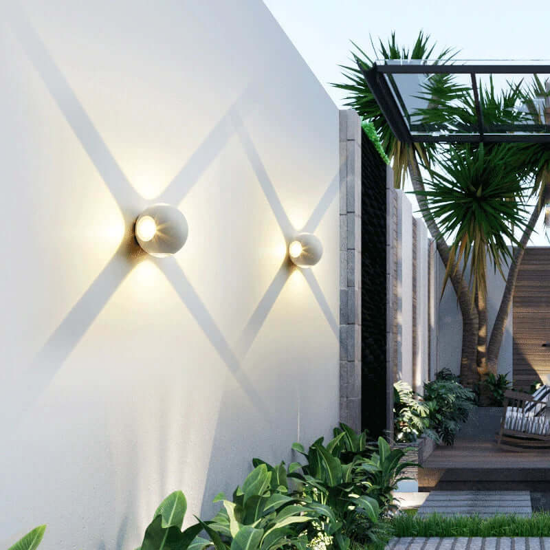 Sfærisk LED Væglampe i Aluminium