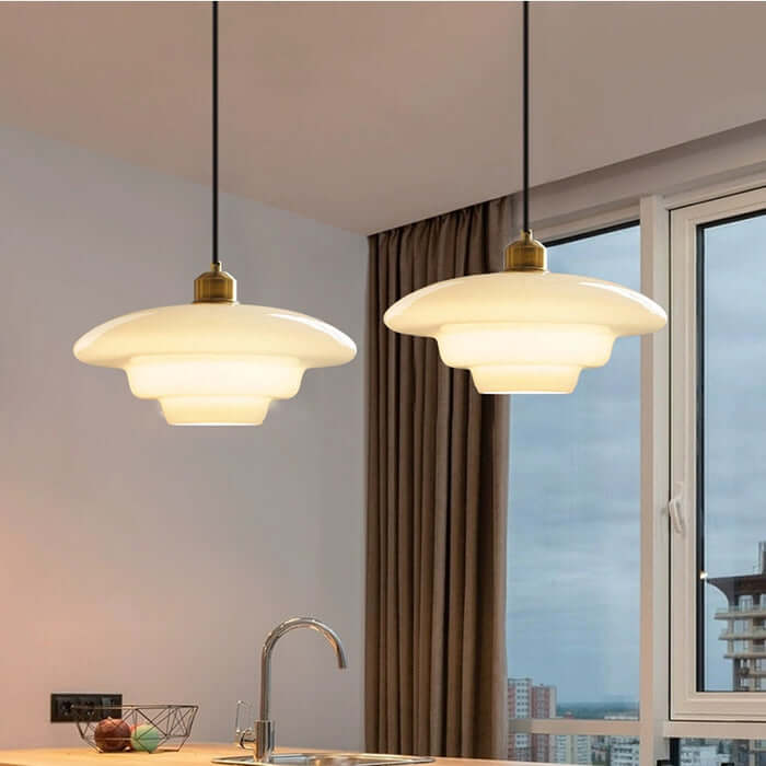 Elegant Pendel i Hvidt Glas - 3 Størrelser