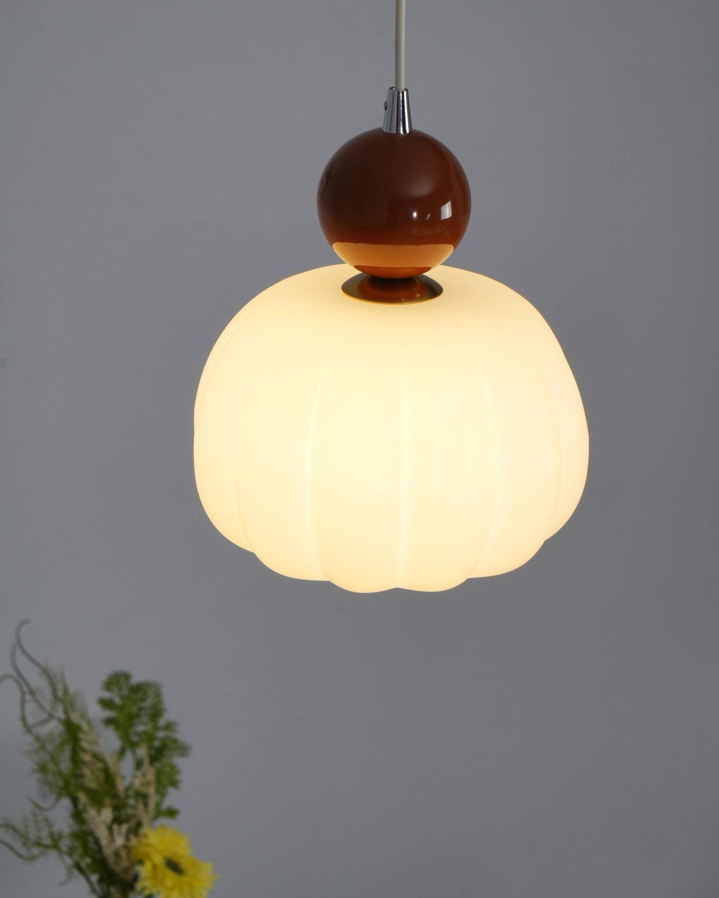 Elegant Græskarformet Pendellampe - 14cm