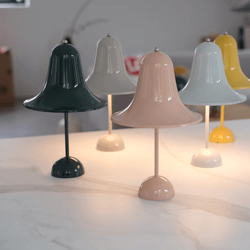 Ledningsfri Bordlampe i Klassisk Design