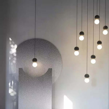 Elegant Pendellampe med Opal Glasdiffusor