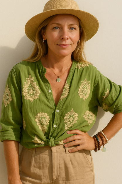 "Chic sommerbluse til damer, letvægts og åndbar, elegant print, perfekt til solrige dage, flerfarvet"