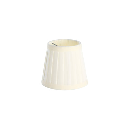 "Cremet hvid lysekrone lampeskærm i trapezdesign, ideel til væglamper; tilføjer elegance og varm lysfordeling."