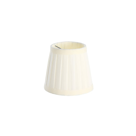 "Cremet hvid lysekrone lampeskærm i trapezdesign, ideel til væglamper; tilføjer elegance og varm lysfordeling."