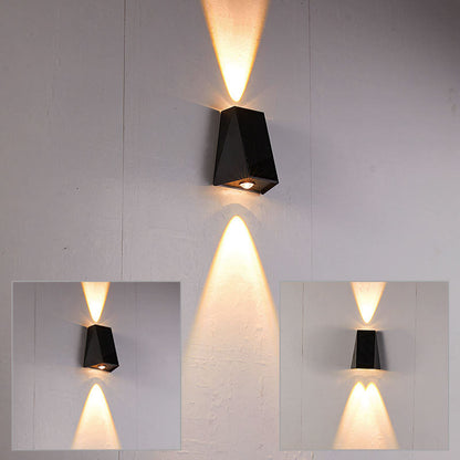 Soldrevet LED-Væglampe Udendørs Justerbar Vandtæt IP54