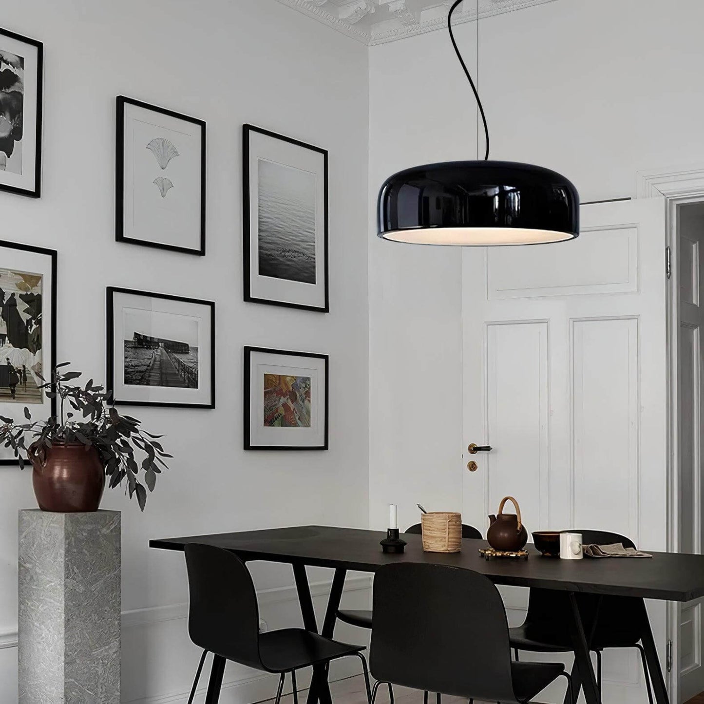 Moderne Pendellampe i Aluminium og Polykarbonat