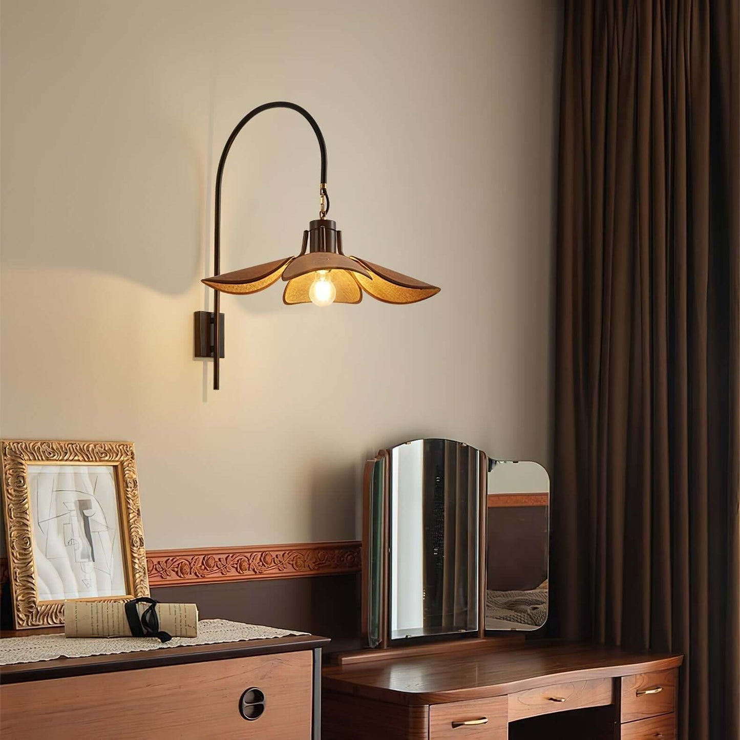 Elegant Blomster Væglampe 52cm - Metal & Hør