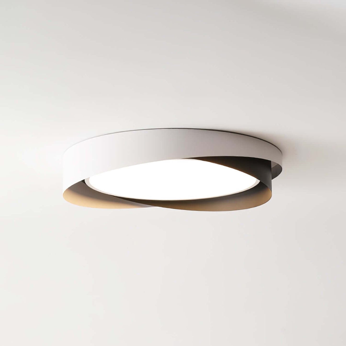Moderne Loftlampe med Integreret LED