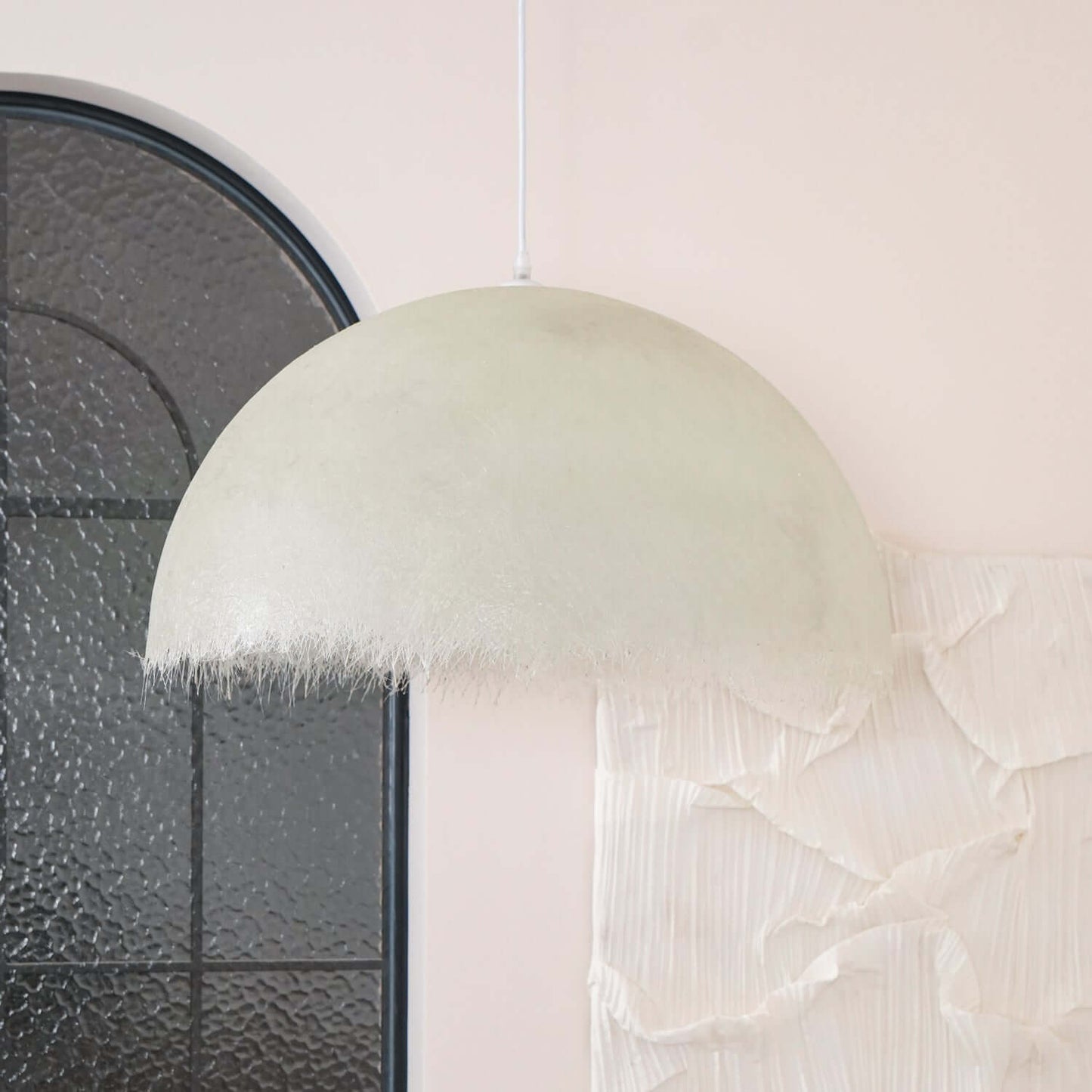 Moderne Pendellampe i Epoxyharpiks - 3 Størrelser