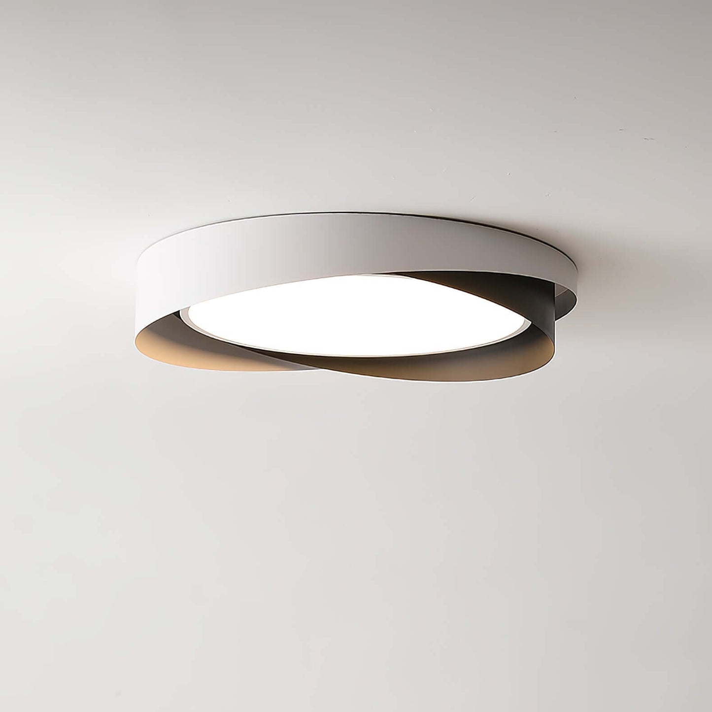 Moderne Loftlampe med Integreret LED
