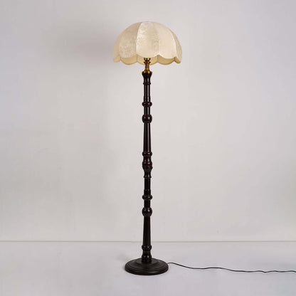 Elegant Gulvlampe i Træ med Stofskærm