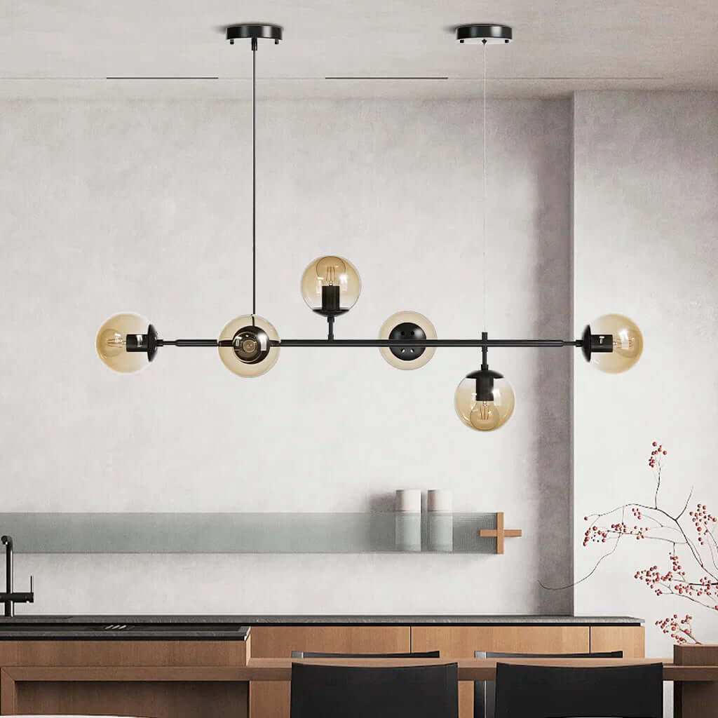 Elegant Kugle Pendel Lampe i Glas & Metal