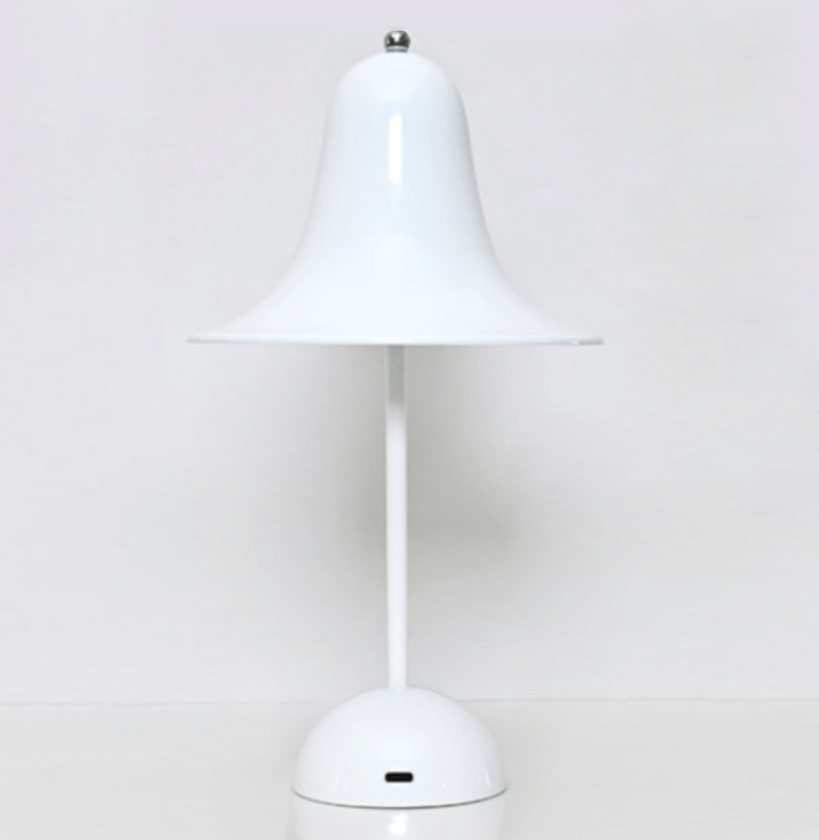 Ledningsfri Bordlampe i Klassisk Design