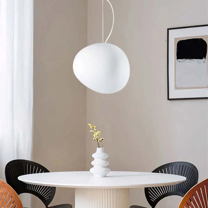 Hvid Pebble Pendel - Elegant Designlampe