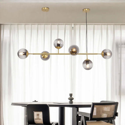 Elegant Kugle Pendel Lampe i Glas & Metal