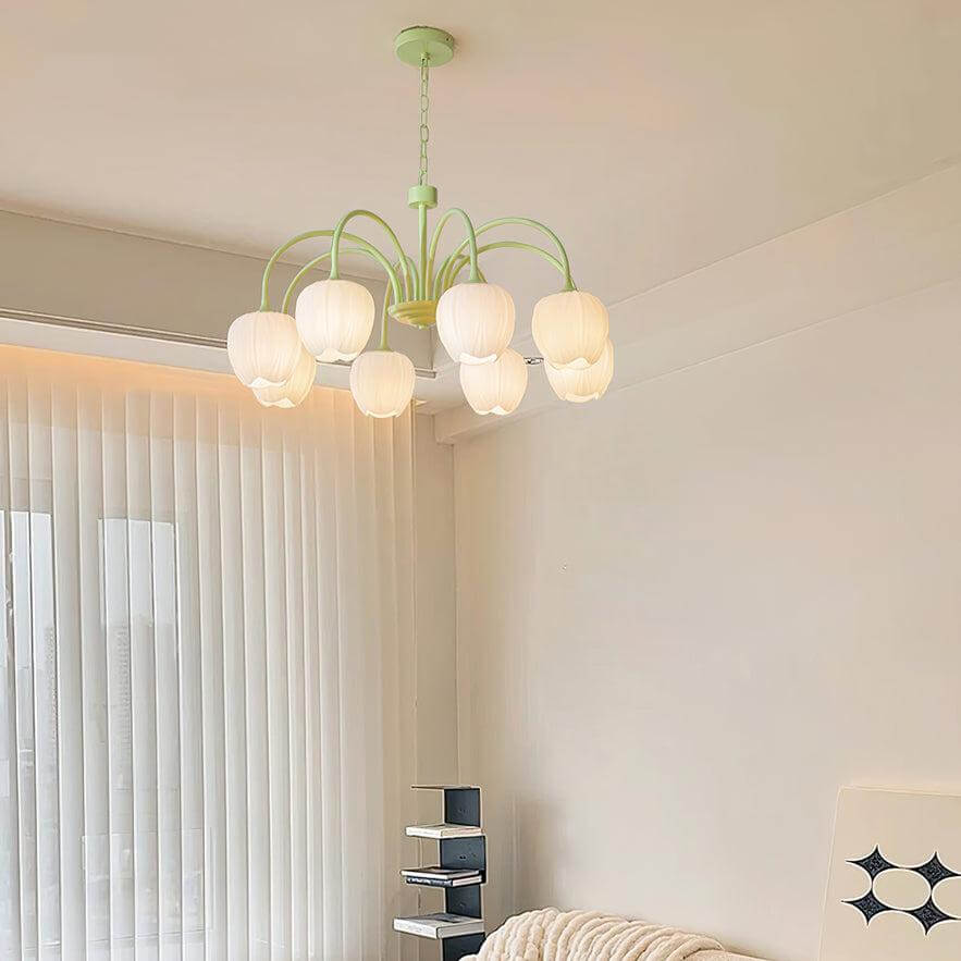 Elegant Matcha Lysekrone i Tulipandesign